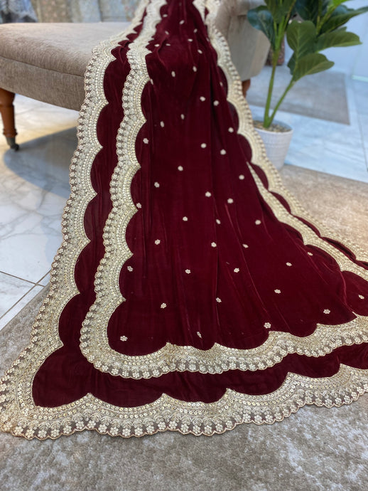 Gold and maroon velvet shawl - House Of Swavo