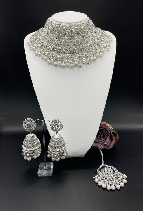 Silver and pearl traditional earring set - House Of Swavo