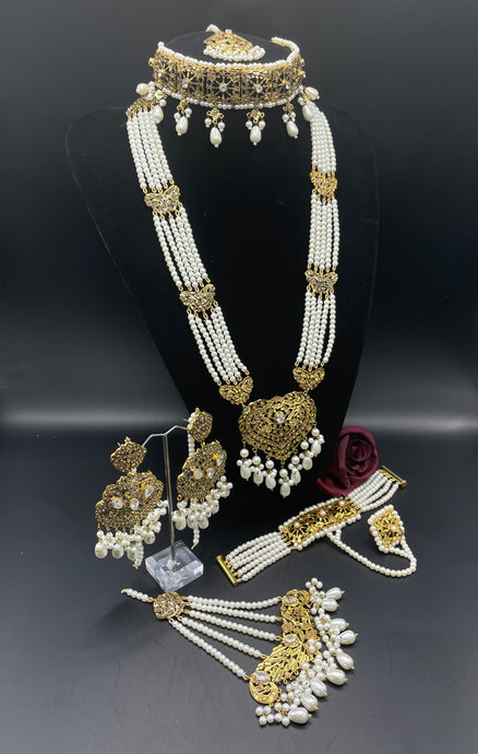 Gold and pearl bridal set