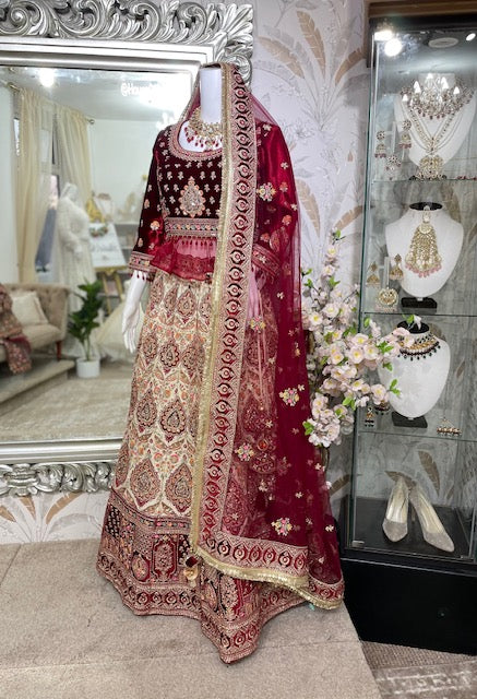 Paro Maroon & Cream Bridal Lenga - House Of Swavo